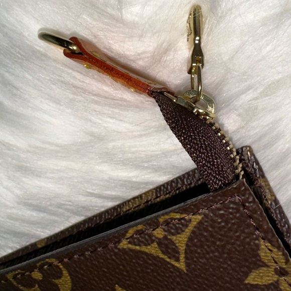 Vintage Bucket PM pouch - Picture 13 of 13